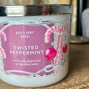 Bath & Body Works “Twisted Peppermint” 3-Wick Candle